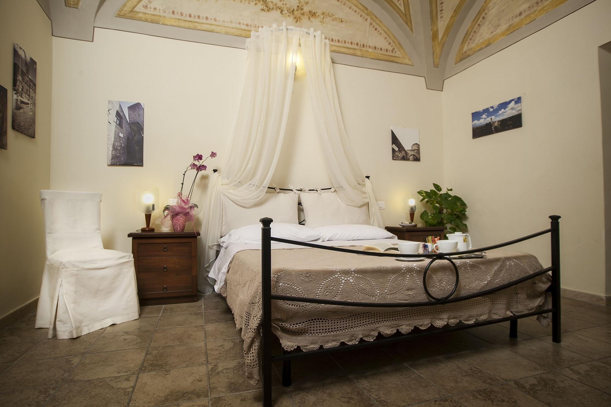Camere Del Re ตาร์กวิเนีย ภายนอก รูปภาพ