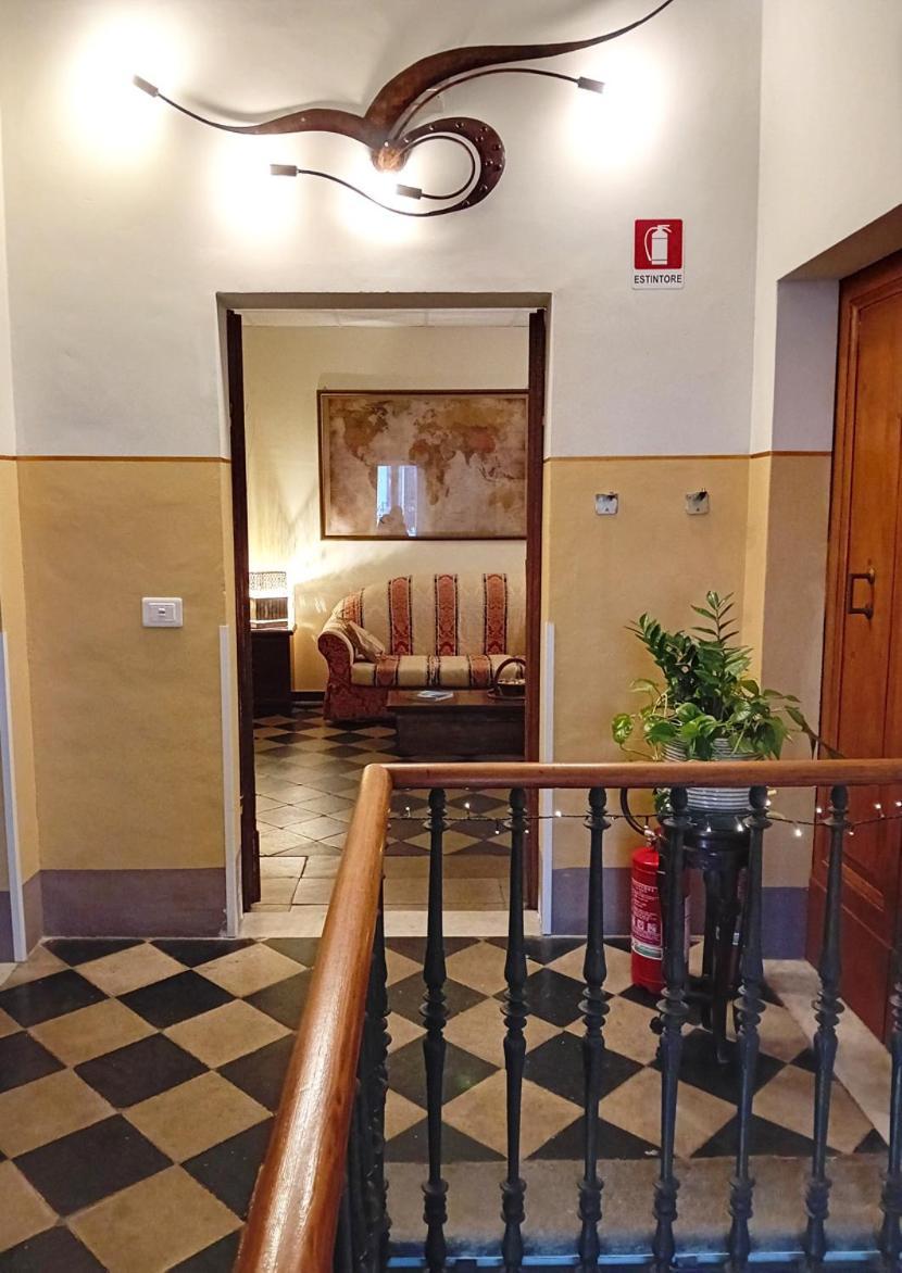 Camere Del Re ตาร์กวิเนีย ภายนอก รูปภาพ