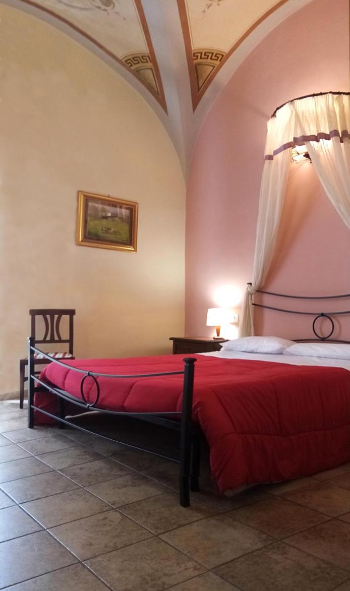 Camere Del Re ตาร์กวิเนีย ภายนอก รูปภาพ
